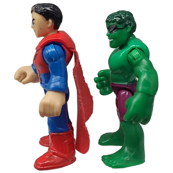 2 IMAGINEXT SUPER HERO FIGURES 2016 SUPERMAN AND 2010 THE HULK - Picture 4 of 16